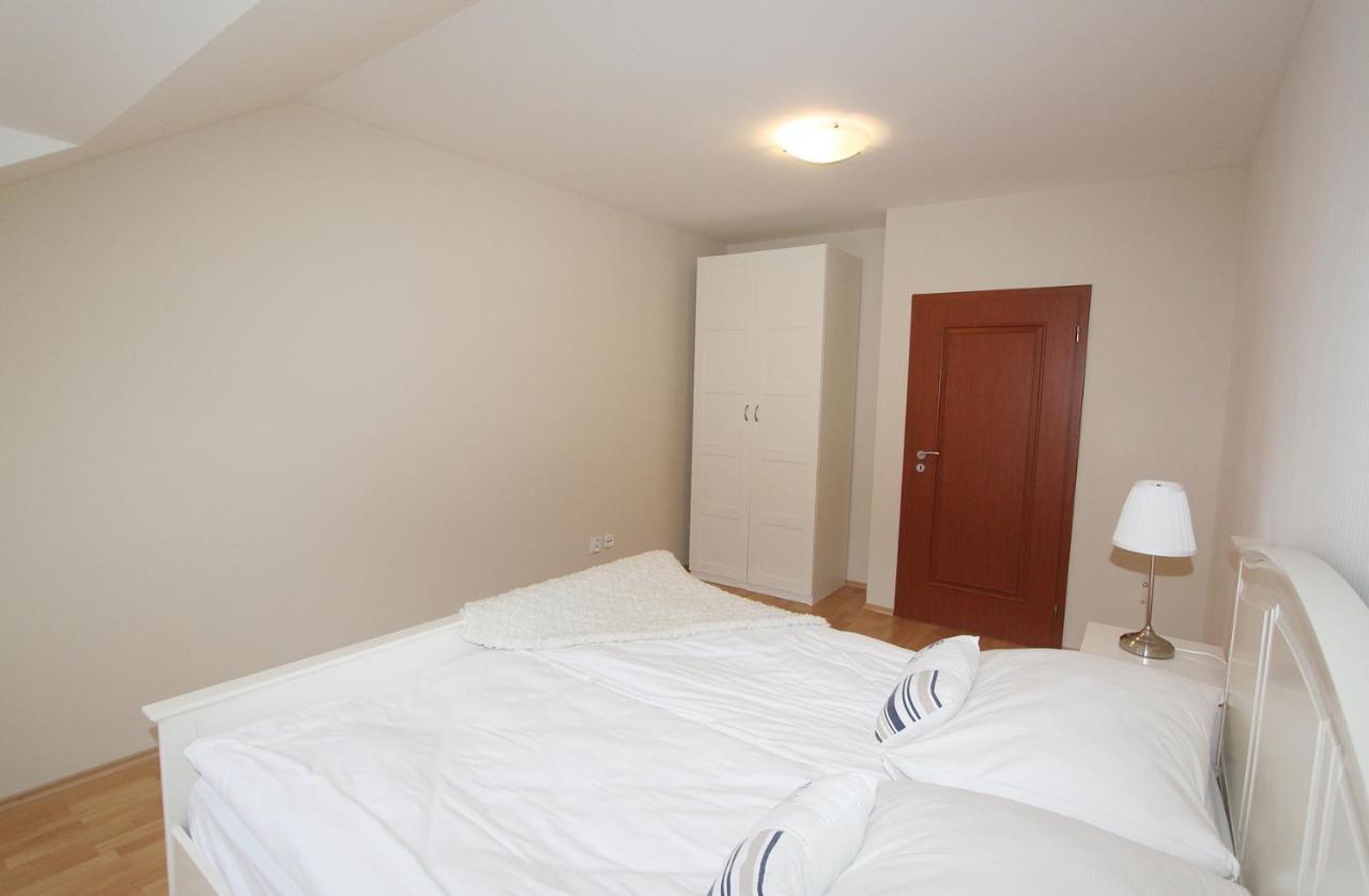 Apartman U Krale - 3 Jicin Bagian luar foto